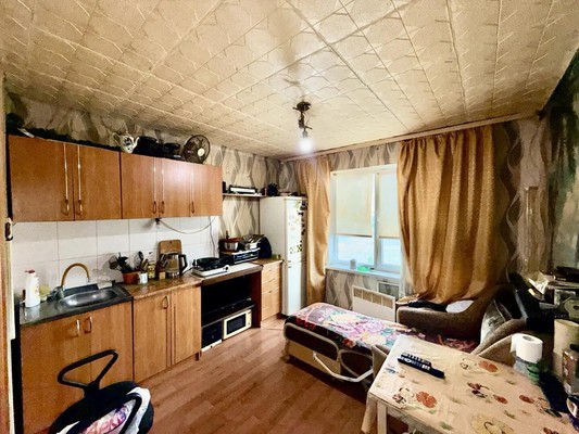Продам однокомнатную (1-комн.) квартиру, Южная ул, 40, Николаевка пгт