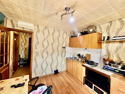 Продам однокомнатную (1-комн.) квартиру, Южная ул, 40, Николаевка пгт