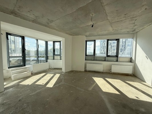 Продам трехкомнатную (3-комн.) квартиру, Танковая ул, 2, Казань г