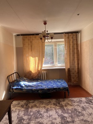 Продам комнату в 5-комн. квартире, Орджоникидзе ул, 36, Нижний Тагил г