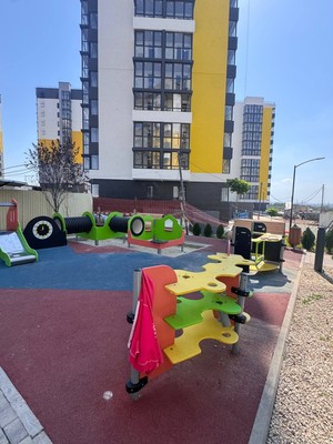 Продам однокомнатную (1-комн.) квартиру, Парковая ул, 4, Молодежное пгт