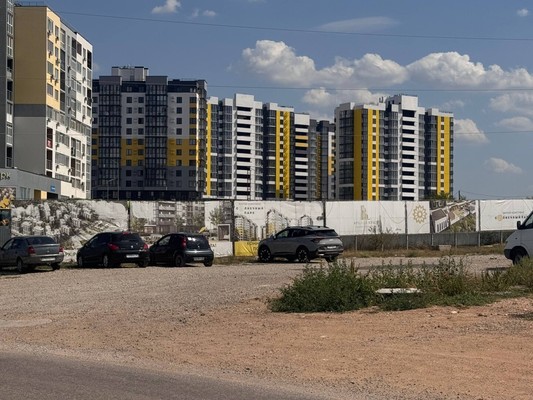 Продам однокомнатную (1-комн.) квартиру, Парковая ул, 4, Молодежное пгт