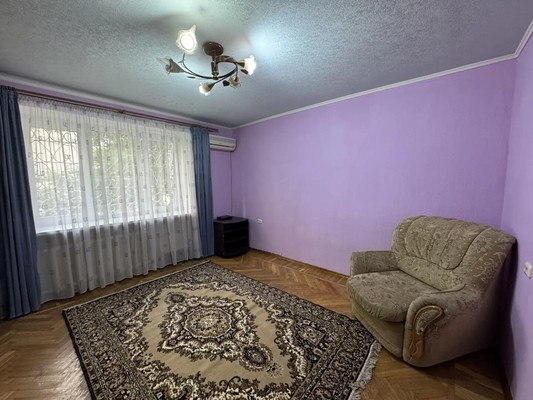 Продам двухкомнатную (2-комн.) квартиру, 16-я линия ул, 21/32, Ростов-на-Дону г