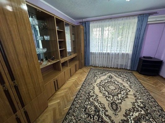 Продам двухкомнатную (2-комн.) квартиру, 16-я линия ул, 21/32, Ростов-на-Дону г
