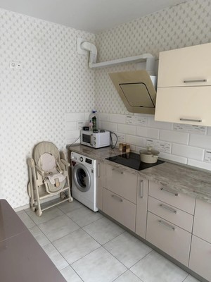 Продам однокомнатную (1-комн.) квартиру, Крымской весны ул, 1кК, Мирное с
