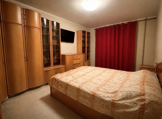 Продам трехкомнатную (3-комн.) квартиру, Профсоюзная ул, 124к4, Москва г