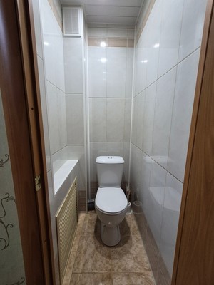 Продам двухкомнатную (2-комн.) квартиру, Ленинградская ул, 6, Костомукша г