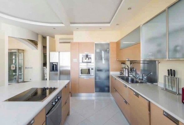 Продам многокомнатную квартиру, Ленинский пр-кт, 128к1, Москва г