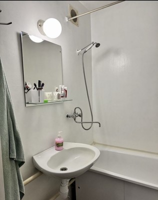 Продам двухкомнатную (2-комн.) квартиру, Ленина пр-кт, 123, Ростов-на-Дону г