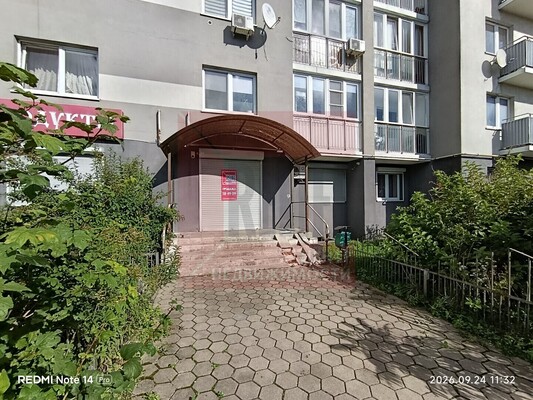 Продам коммерческое помещение 160 м2, Баженова ул, 13, Калининград г