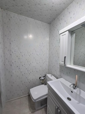 Продам трехкомнатную (3-комн.) квартиру, Угнич ул, 9, Баксан г