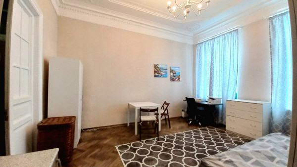 Сдам комнату в 6-комн. квартире, Каменноостровский пр-кт, 54/31, Санкт-Петербург г