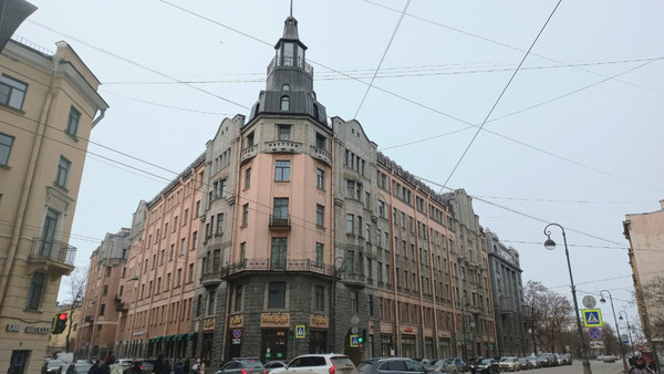 Сдам комнату в 6-комн. квартире, Каменноостровский пр-кт, 54/31, Санкт-Петербург г