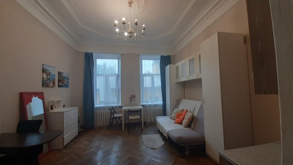 Сдам комнату в 6-комн. квартире, Каменноостровский пр-кт, 54/31, Санкт-Петербург г