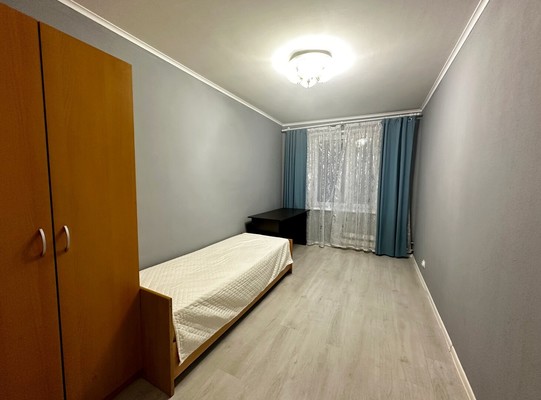Сдам трехкомнатную (3-комн.) квартиру, Подольских Курсантов ул, 18к1, Москва г