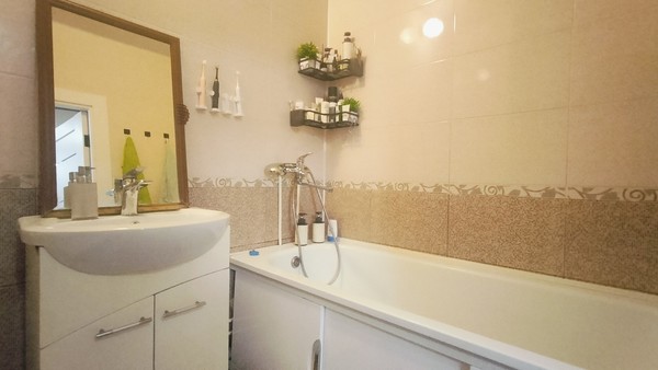 Продам однокомнатную (1-комн.) квартиру, Дунайский пр-кт, 7к7, Санкт-Петербург г