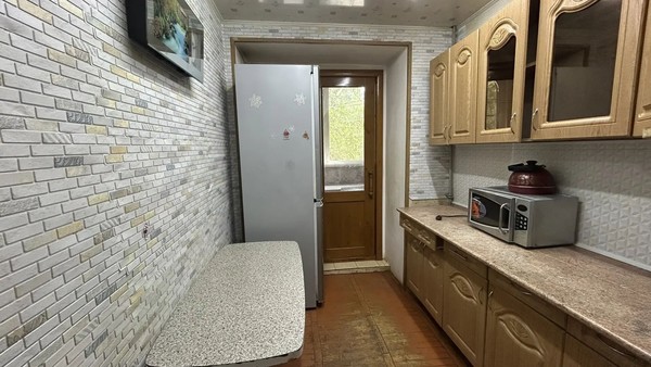 Продам комнату в 9-комн. квартире, Карла Маркса ул, 144, Йошкар-Ола г