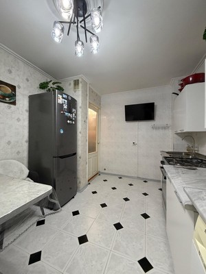 Продам многокомнатную квартиру, Кулиева пр-кт, 2, Нальчик г