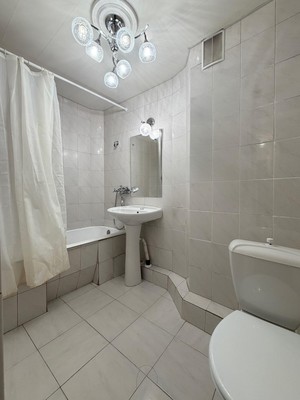 Продам многокомнатную квартиру, Кулиева пр-кт, 2, Нальчик г