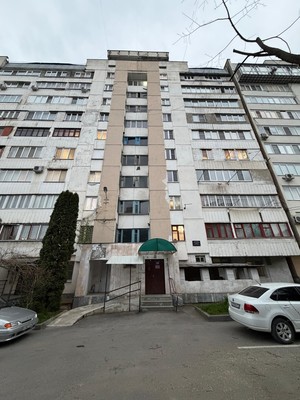 Продам многокомнатную квартиру, Кулиева пр-кт, 2, Нальчик г