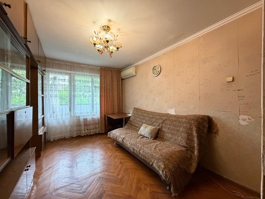 Продам трехкомнатную (3-комн.) квартиру, Нахушева ул, 93, Нальчик г