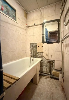Продам трехкомнатную (3-комн.) квартиру, Нахушева ул, 93, Нальчик г