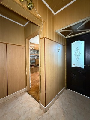 Продам трехкомнатную (3-комн.) квартиру, Нахушева ул, 93, Нальчик г