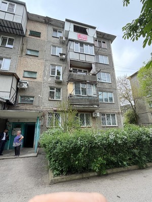 Продам трехкомнатную (3-комн.) квартиру, Нахушева ул, 93, Нальчик г