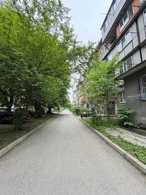 Продам трехкомнатную (3-комн.) квартиру, Нахушева ул, 93, Нальчик г