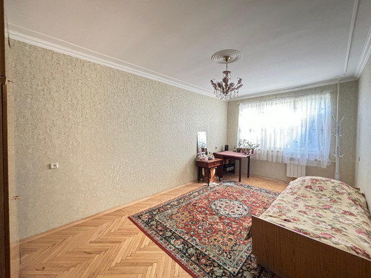 Продам трехкомнатную (3-комн.) квартиру, Мусукаева ул, 32к3, Нальчик г