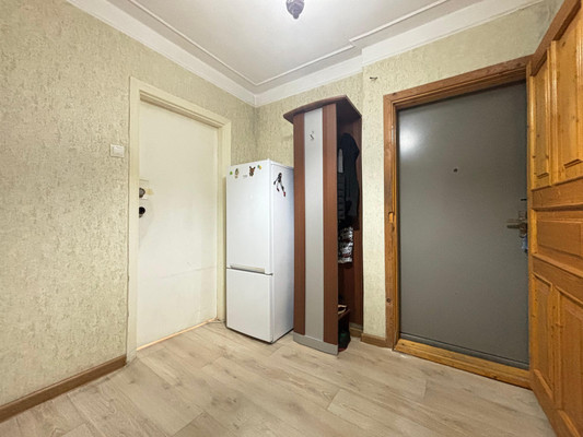 Продам трехкомнатную (3-комн.) квартиру, Мусукаева ул, 32к3, Нальчик г