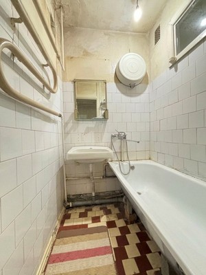 Продам трехкомнатную (3-комн.) квартиру, Мусукаева ул, 32к3, Нальчик г