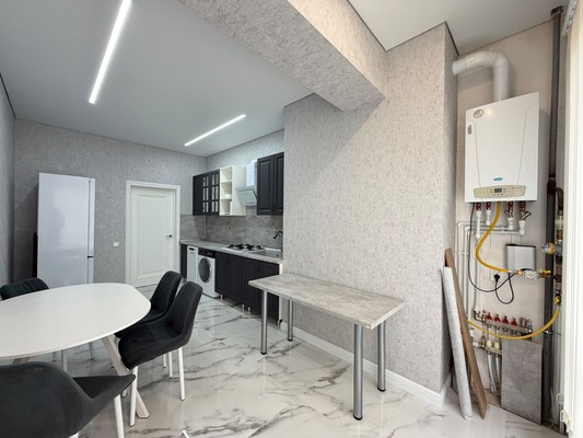 Продам двухкомнатную (2-комн.) квартиру, Тлостанова ул, 28Б, Нальчик г