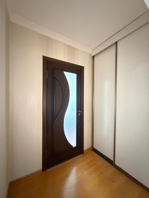 Продам трехкомнатную (3-комн.) квартиру, Свободы ул, 2А, Чегем г