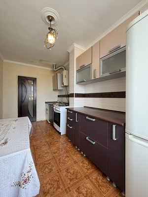 Продам трехкомнатную (3-комн.) квартиру, Свободы ул, 2А, Чегем г