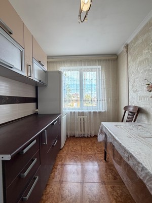 Продам трехкомнатную (3-комн.) квартиру, Свободы ул, 2А, Чегем г