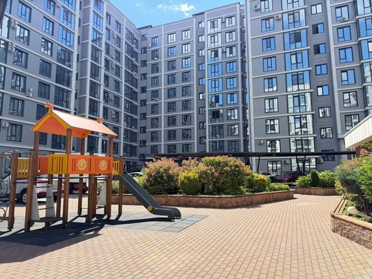Продам двухкомнатную (2-комн.) квартиру, Тлостанова ул, 32, Нальчик г
