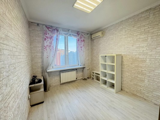 Продам двухкомнатную (2-комн.) квартиру, 43-й Армии ул, 15, Подольск г