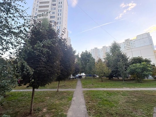 Продам двухкомнатную (2-комн.) квартиру, 43-й Армии ул, 15, Подольск г