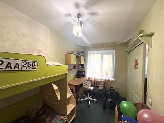 Продам двухкомнатную (2-комн.) квартиру, Пионерская ул, 8, Бородино д