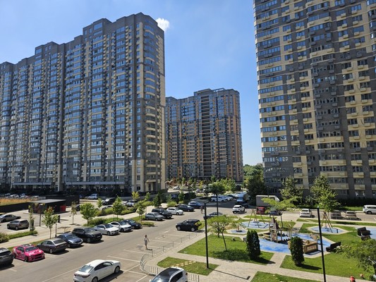 Продам двухкомнатную (2-комн.) квартиру, им. Мачуги В.Н. ул, 166кА, Краснодар г