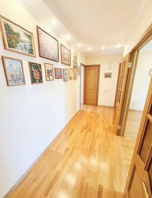 Продам трехкомнатную (3-комн.) квартиру, Академика Парина ул, 6, Казань г