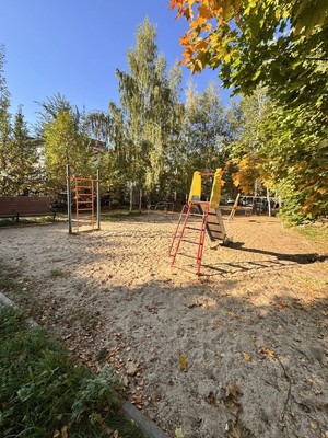 Продам трехкомнатную (3-комн.) квартиру, Академика Парина ул, 6, Казань г