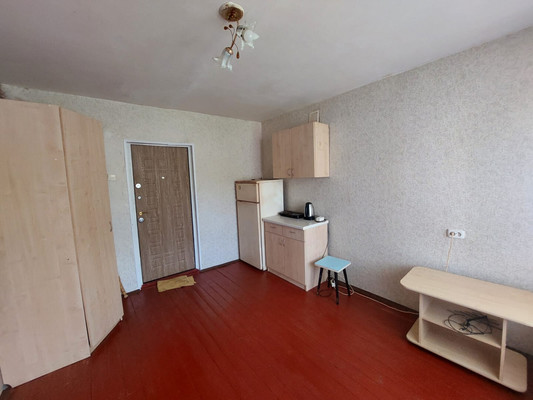 Продам комнату в 6-комн. квартире, Щусева ул, 8к1, Великий Новгород г