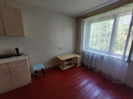 Продам комнату в 6-комн. квартире, Щусева ул, 8к1, Великий Новгород г