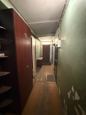 Продам комнату в 5-комн. квартире, Московская ул, 6, Великий Новгород г