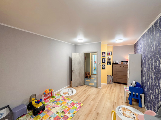 Продам трехкомнатную (3-комн.) квартиру, Лавочкина ул, 44к3, Москва г