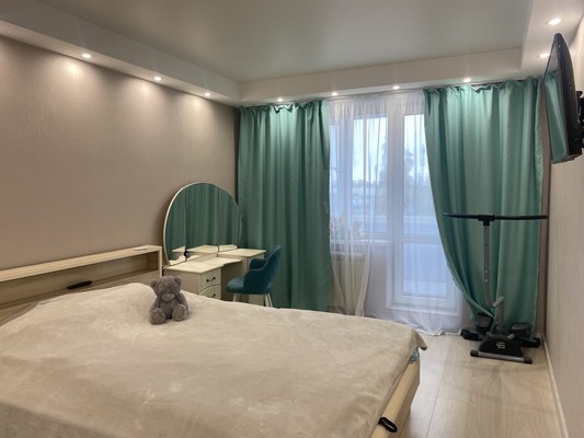 Продам двухкомнатную (2-комн.) квартиру, Агалатовское ш, 142, Сарженка д
