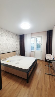 Продам трехкомнатную (3-комн.) квартиру, Катукова ул, 30, Липецк г