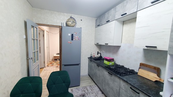 Продам трехкомнатную (3-комн.) квартиру, Катукова ул, 30, Липецк г